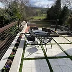 Casa vacanze 5 Bedroom Detached Family