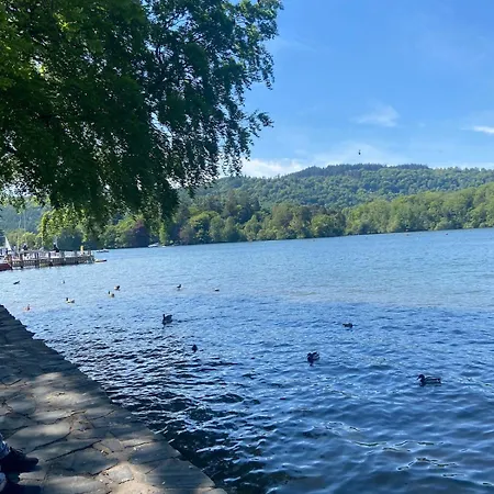 5 Bedroom Detached Family