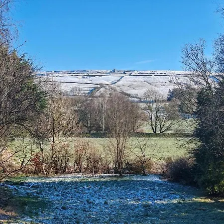 5 Bedroom Detached Family