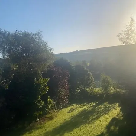 5 Bedroom Detached Family Earby