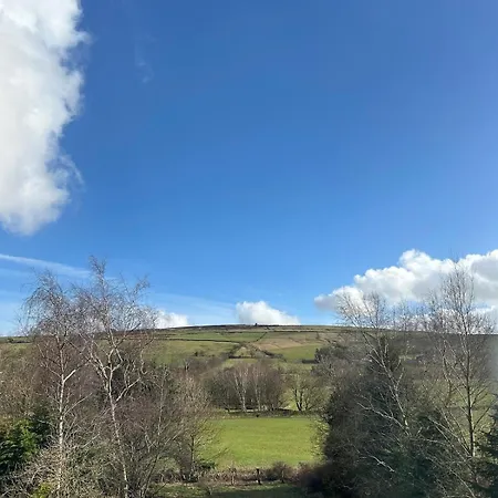 Semesterbostad 5 Bedroom Detached Family *