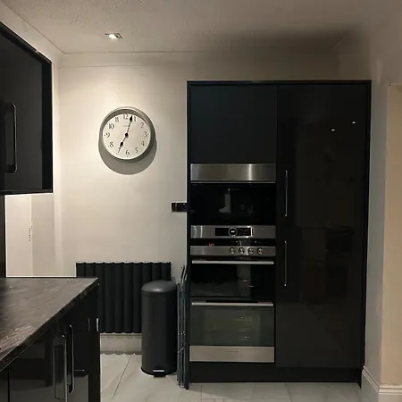 5 Bedroom Detached Family Semesterbostad *